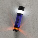 radiant-3-in-1-led-mini-flashlight_nite_ize