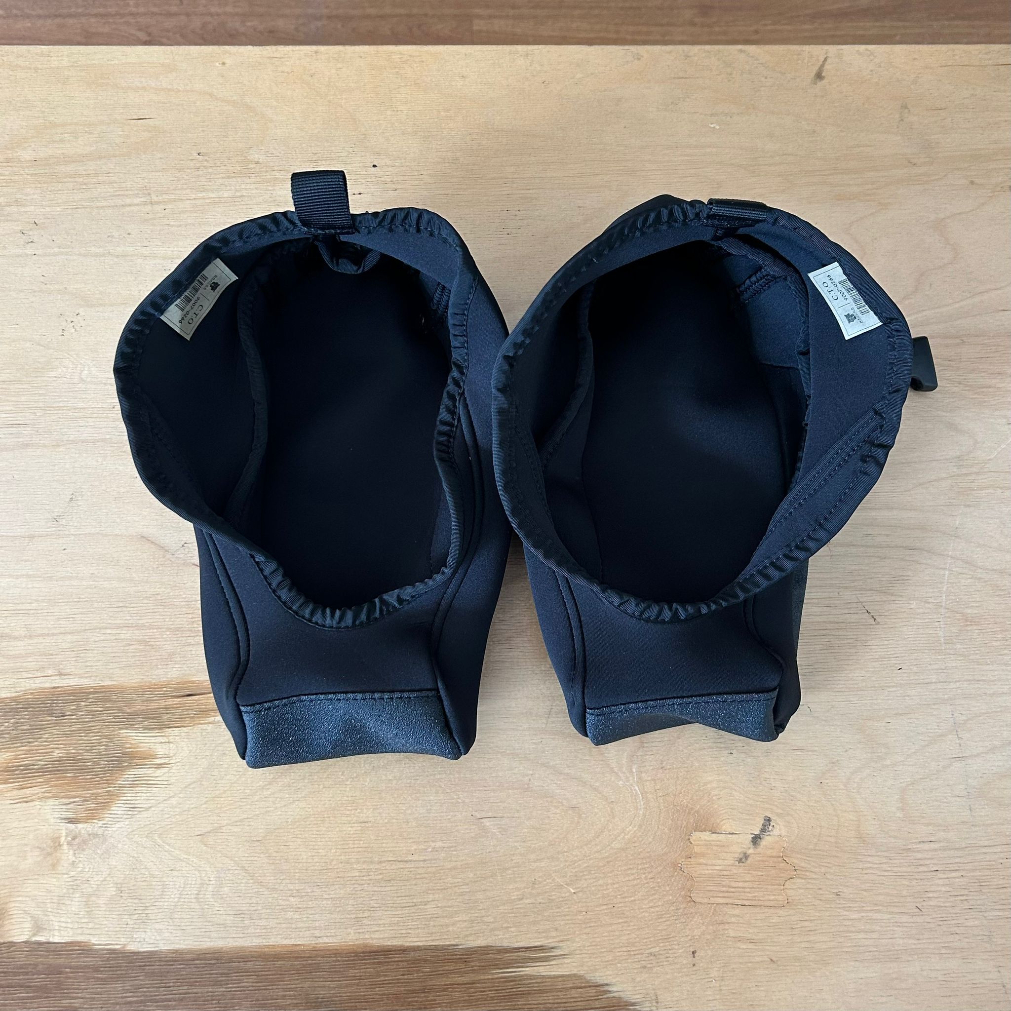 Rajuga Counter Tracking Overshoes