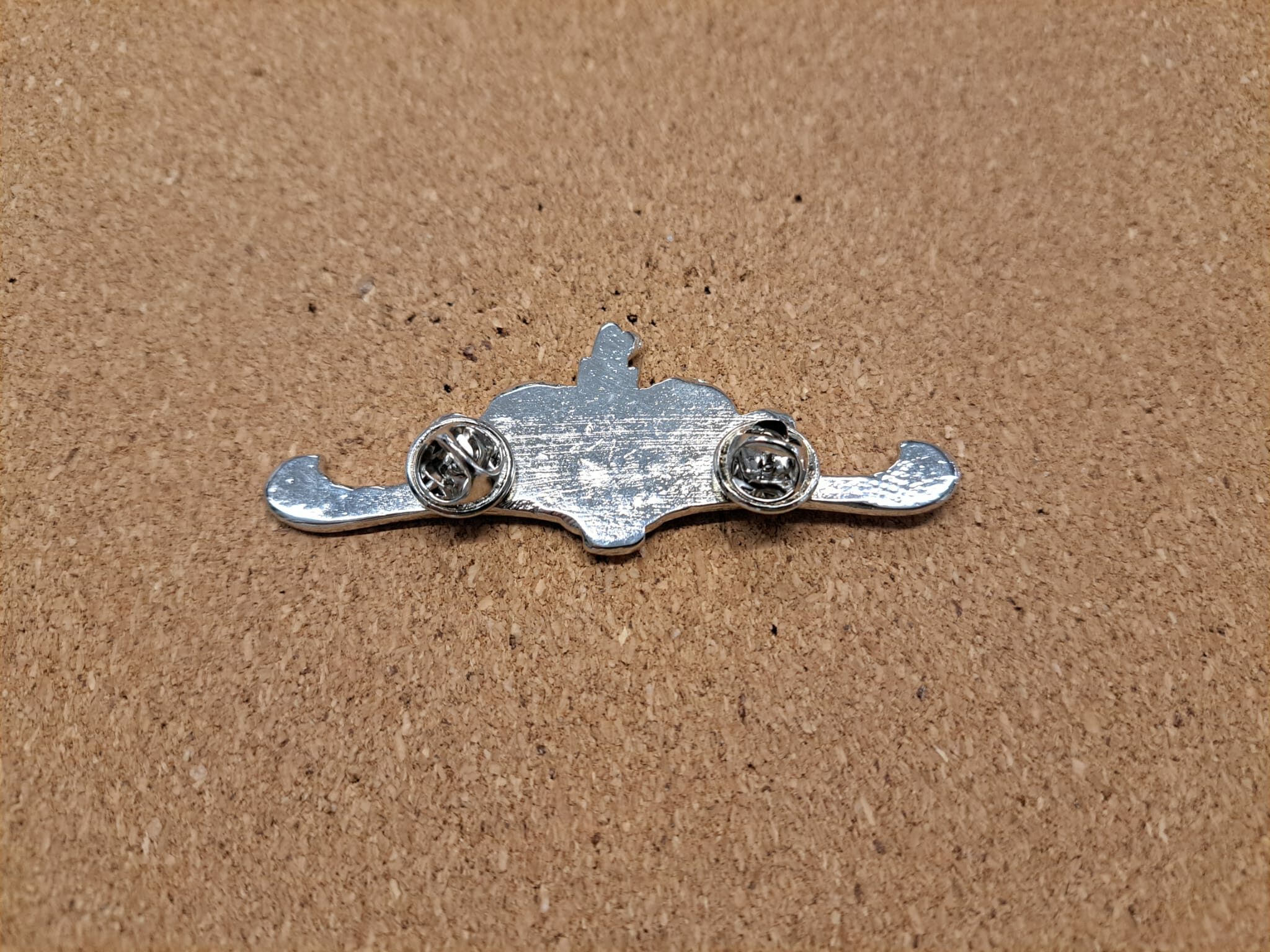 Navy Commander Chovel Pin