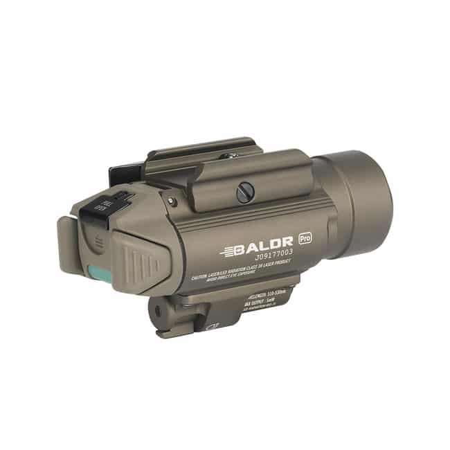 פנס לאקדח ומתאם למסילת פיקטיני Olight Baldr Pro - פנס וציין לייזר ירוק, אלומה רחבה במרחק 260 מטרים פנס לאקדח ומתאם למסילת פיקטיני Olight Baldr Pro - פנס וציין לייזר ירוק, אלומה רחבה במרחק 260 מטרים