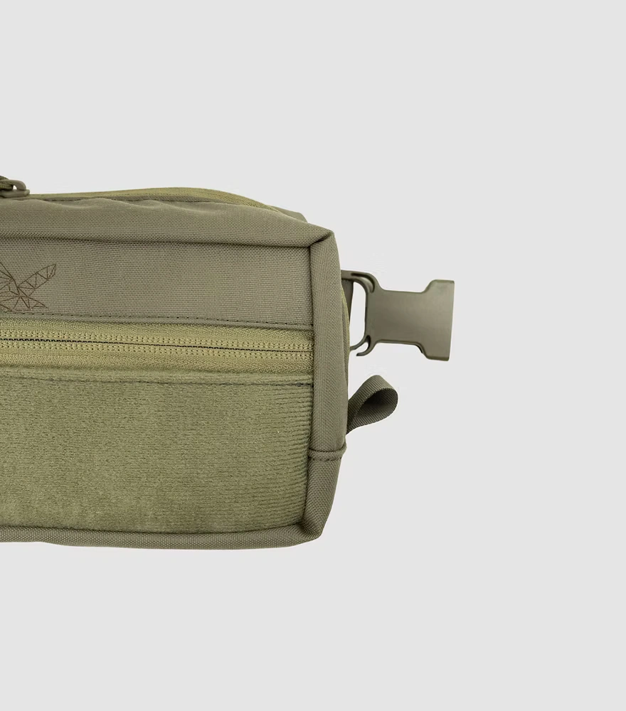 פונדת דנגלר X-RAY DANGLER POUCH - Night Heron פונדת דנגלר X-RAY DANGLER POUCH - Night Heron