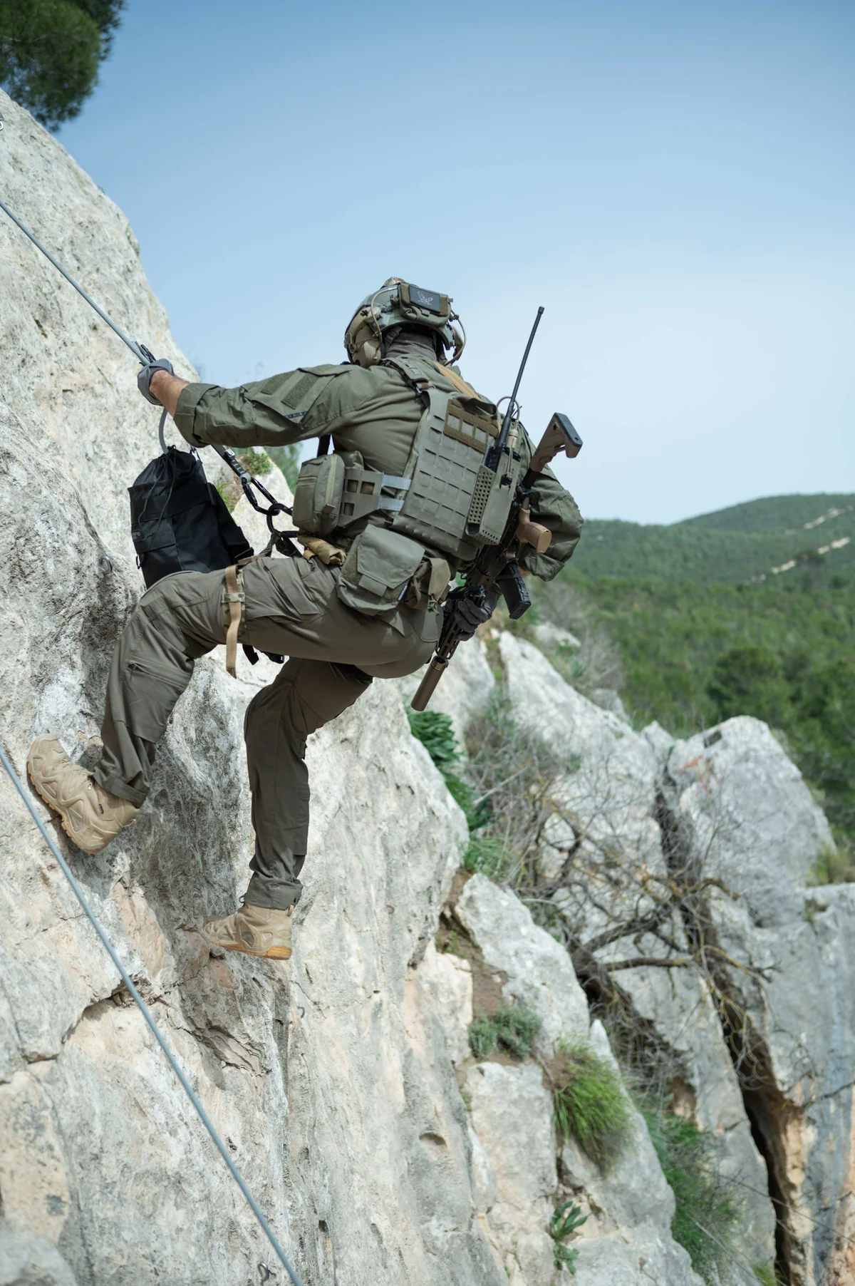 אפוד לחימה מודולארי X-RAY PLATE CARRIER NIGHT HERON אפוד לחימה מודולארי X-RAY PLATE CARRIER NIGHT HERON