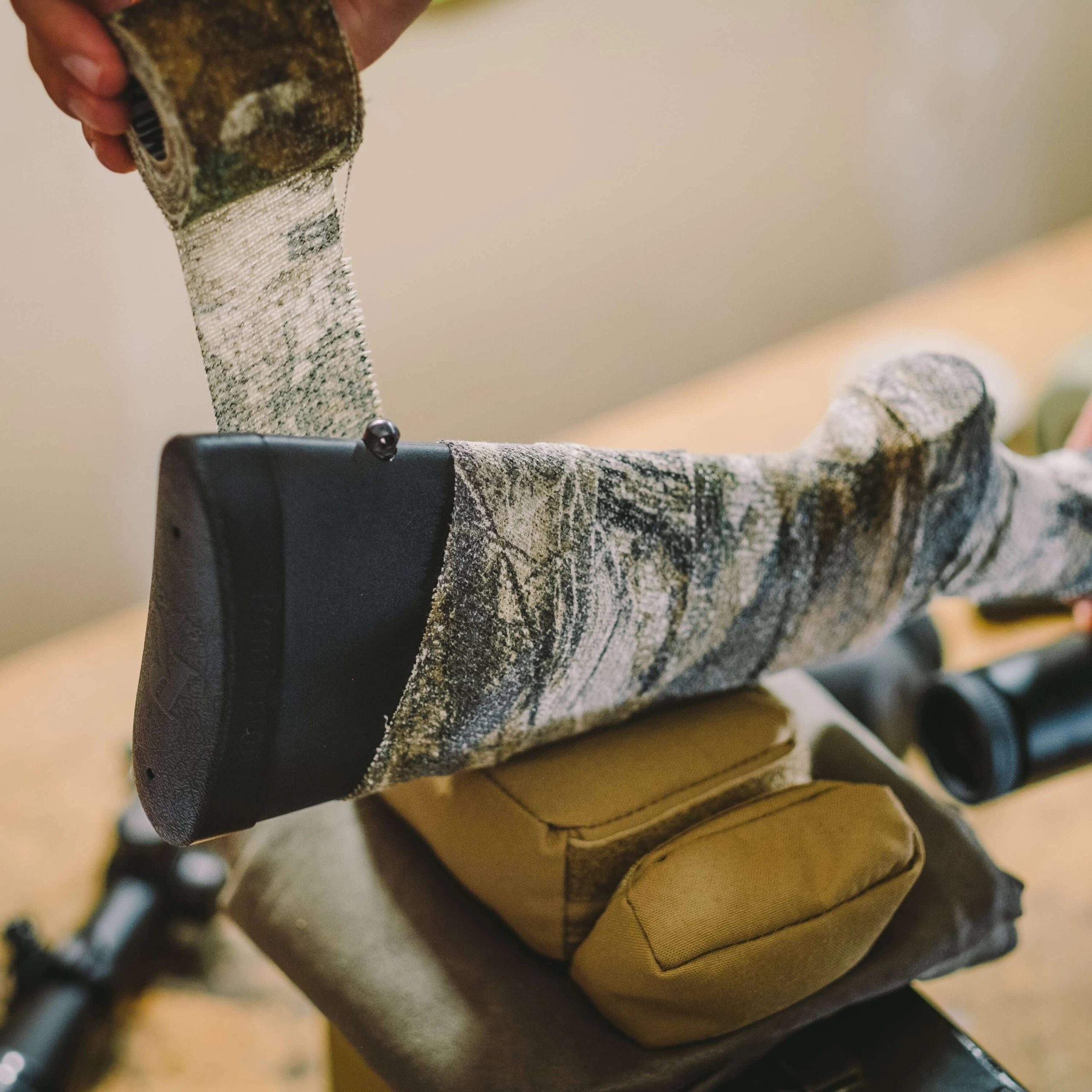 גליל דבק טייפ שפצור לנשק - הסוואה Realtree Edge גליל דבק טייפ שפצור לנשק - הסוואה Realtree Edge