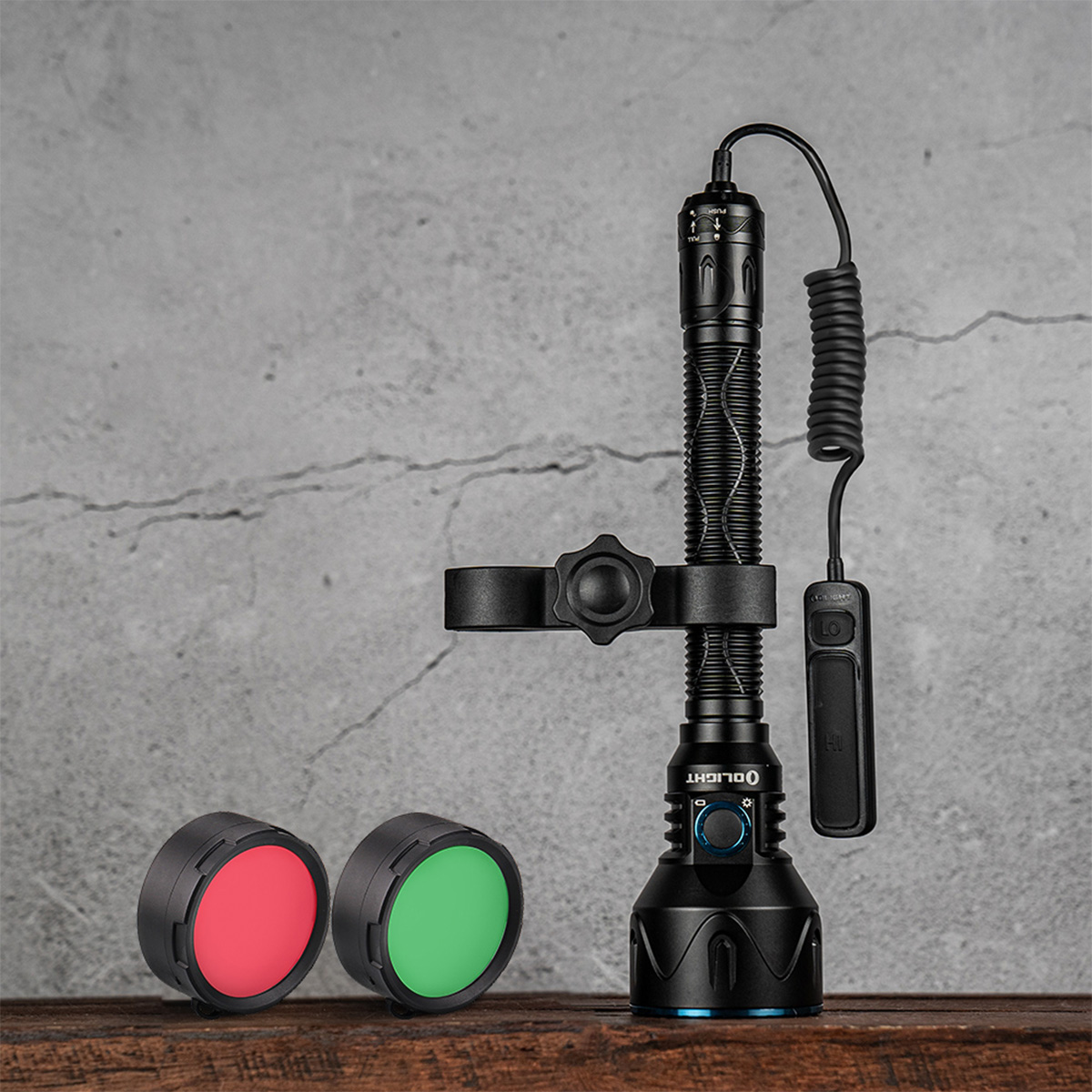 Javelot-Pro-2-Kit-Rechargeable-2500-Lumen-Professional-Kit-Olight-003