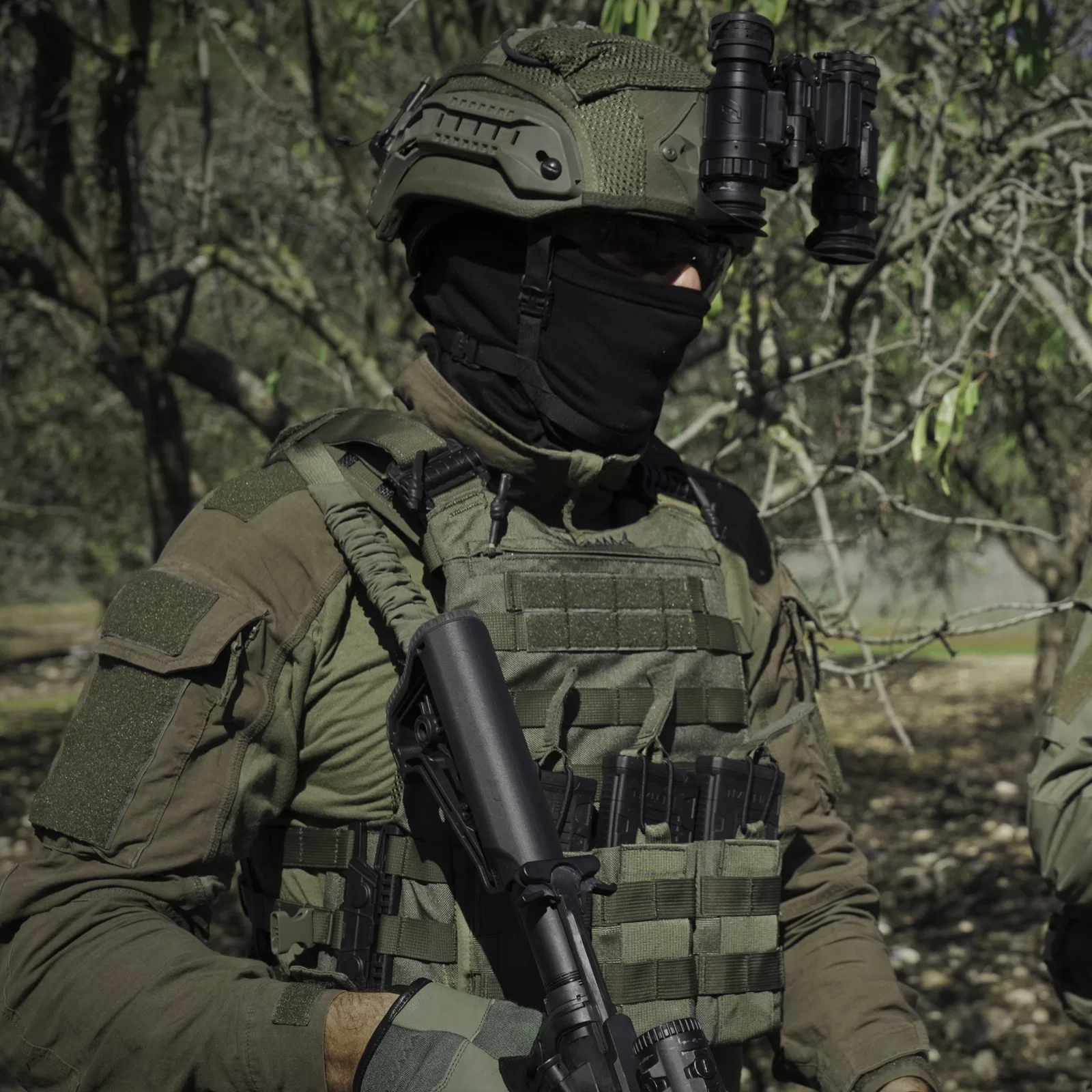 Marom Dolphin Triple M4 mag MOLLE Pouch 6